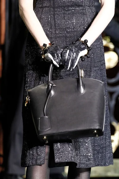 Look 175